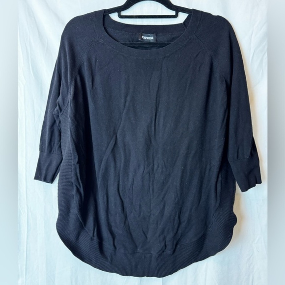 Express Women’s 3/4 Sleeve Black Circle Hem Sweater Size L